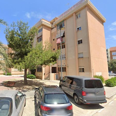 Malvarrosa Habitacion Comoda Y Sencilla Cerca De La Playa Valencia Exterior photo